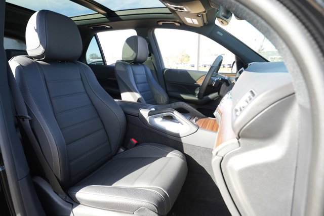Certified 2025 Mercedes-Benz GLE 580 4MATIC image 40