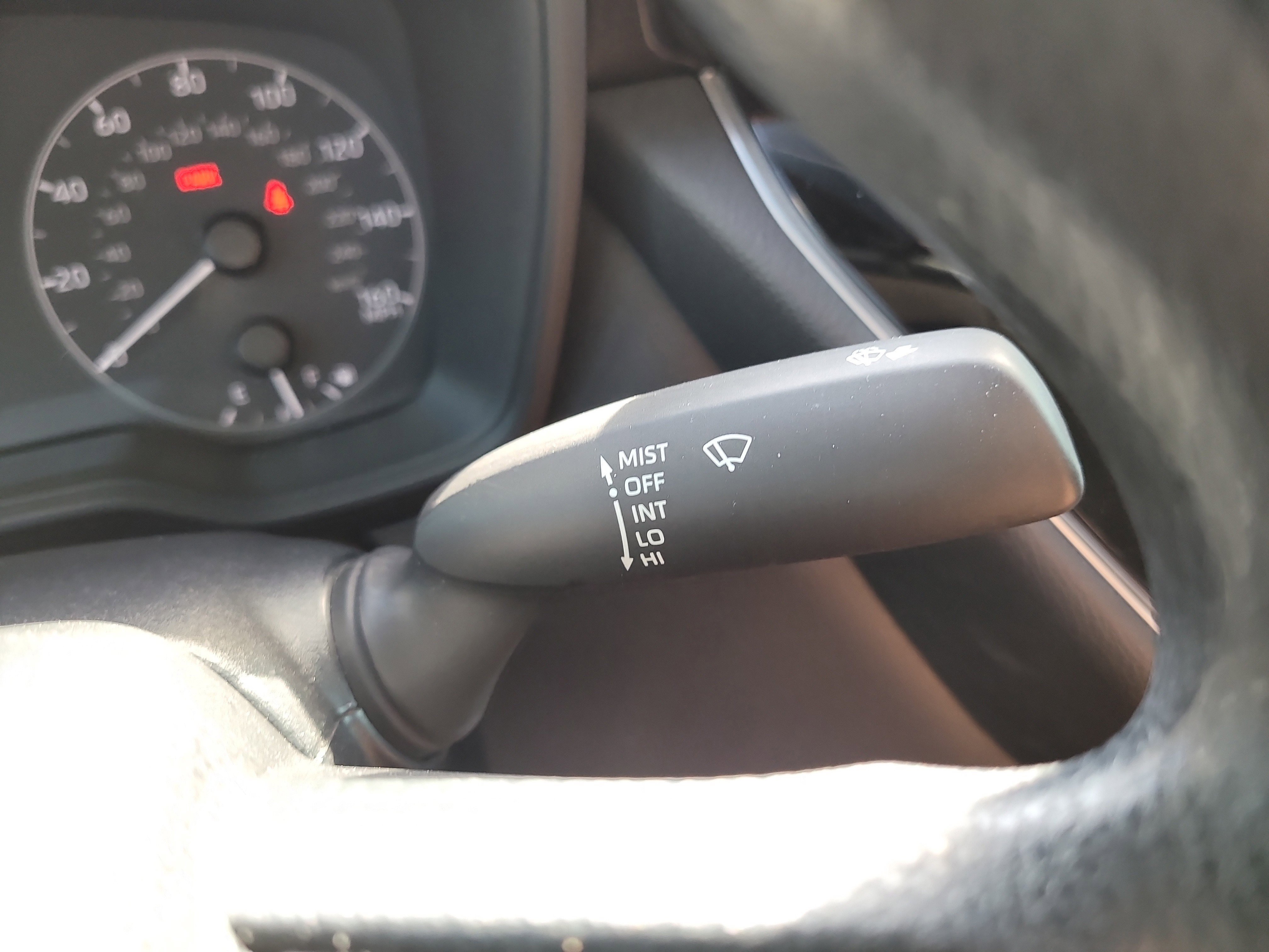 Used 2024 Toyota Corolla LE image 29