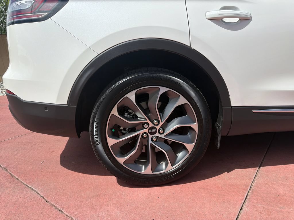 Used 2023 Lincoln Nautilus Reserve w/ Equipment Group 201A AWD/4WD image 56