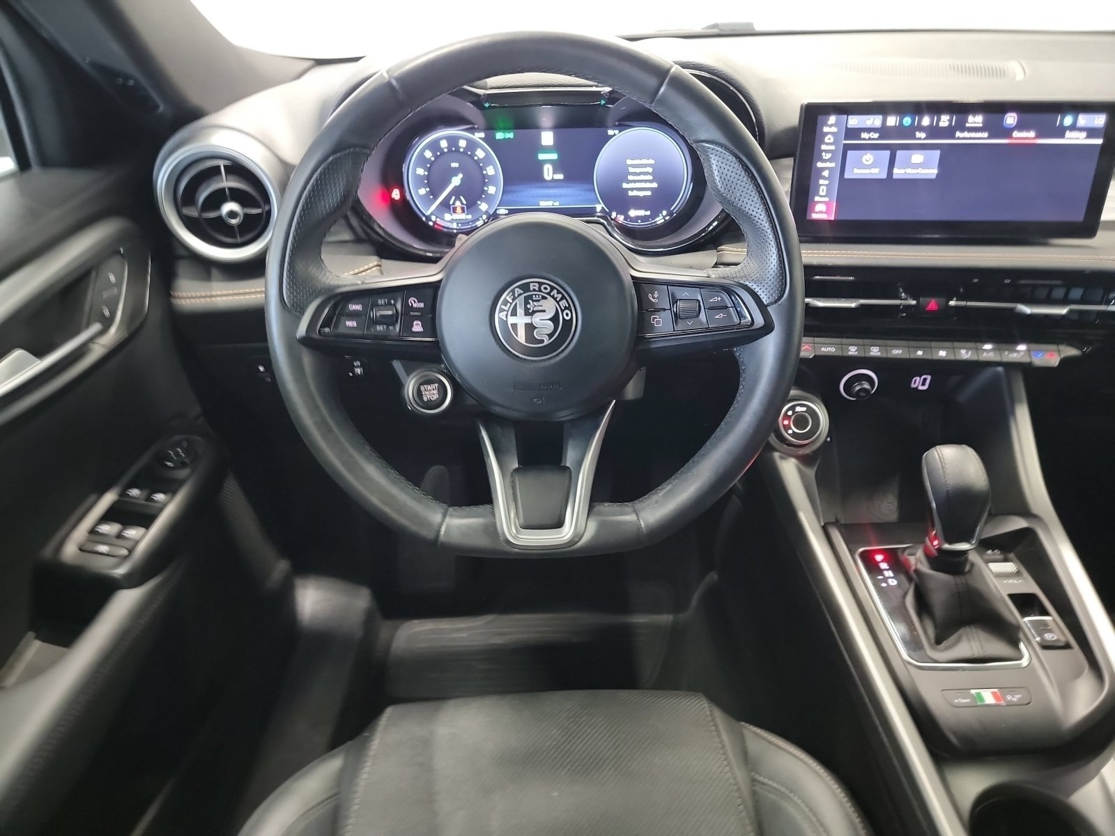 Used 2024 Alfa Romeo Tonale Ti AWD/4WD image 16