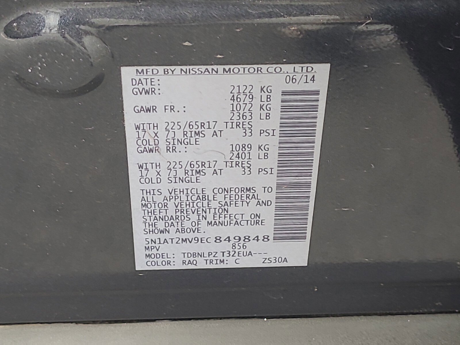 Used 2014 Nissan Rogue S image 29