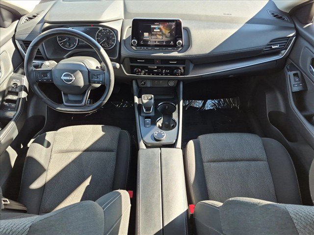 Used 2026 Nissan Rogue SV AWD/4WD image 17