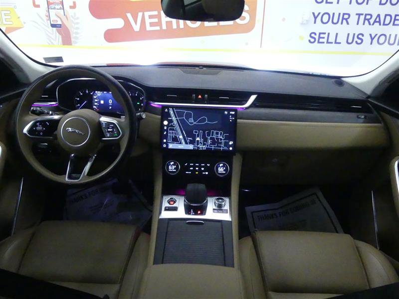 Used 2023 Jaguar F-PACE S image 10