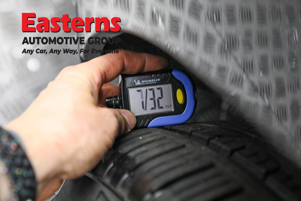 Used 2024 Porsche Macan image 30