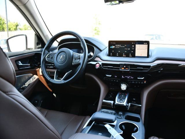 Certified 2023 Acura MDX FWD w/ Technology Package image 19