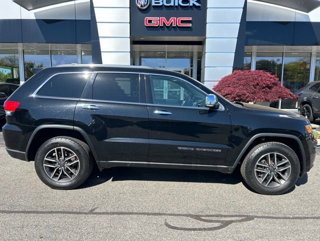 Used 2019 Jeep Grand Cherokee Limited AWD/4WD image 2