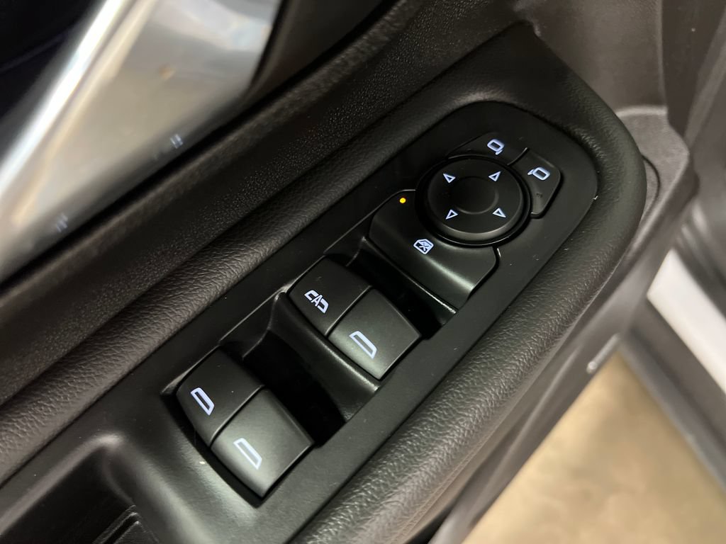 Certified 2024 GMC Terrain Denali w/ Denali Premium Package AWD/4WD image 16