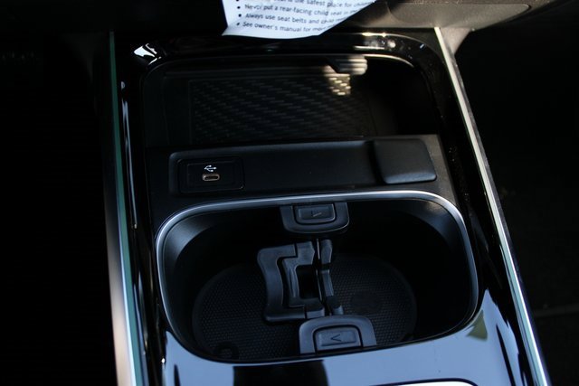 New 2024 Mercedes-Benz EQB 300 4MATIC image 29