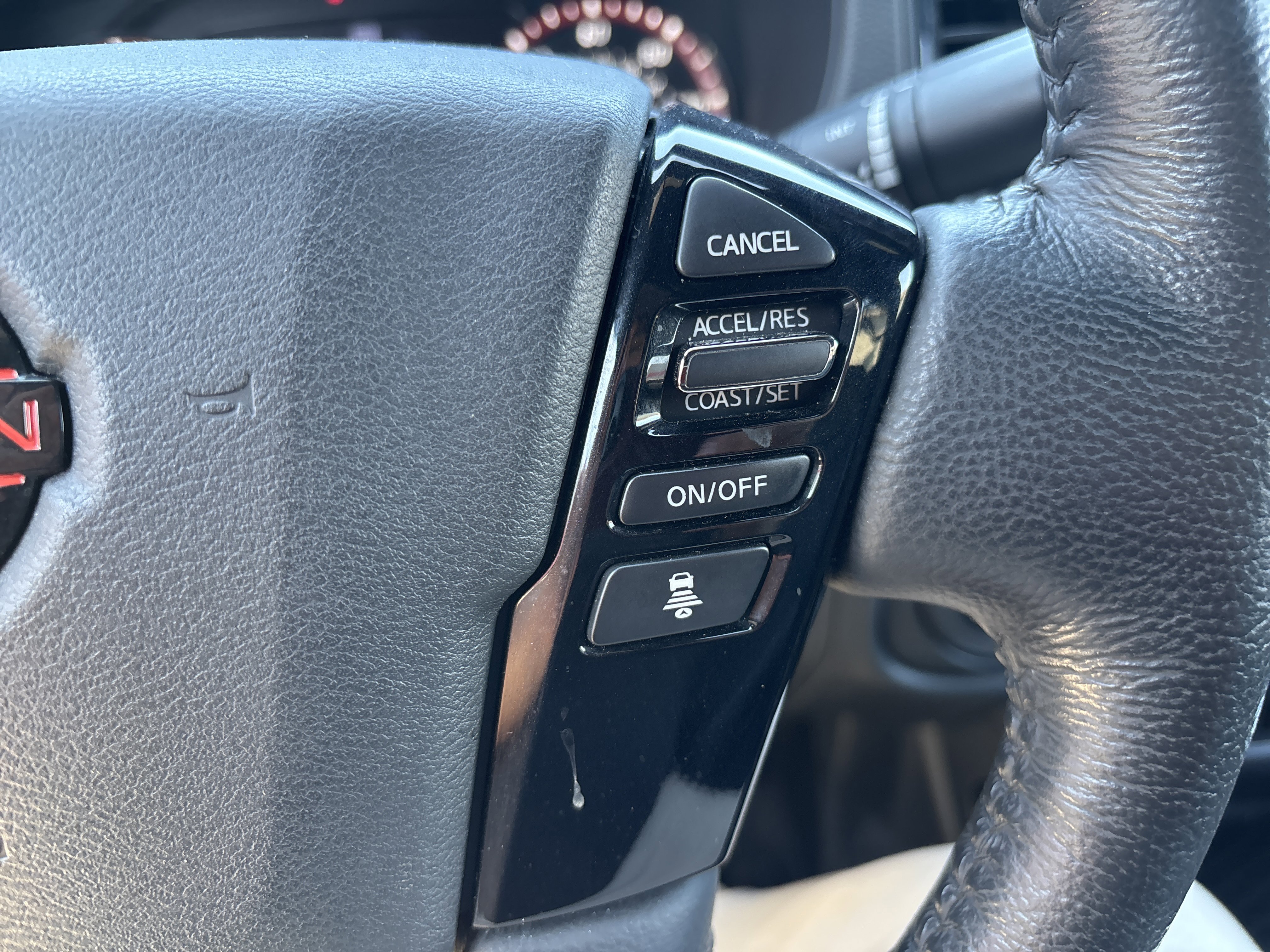 Used 2022 Nissan Frontier PRO-4X w/ Pro-4X Premium Package AWD/4WD image 21