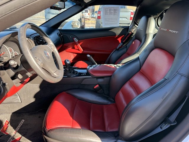 Used 2010 Chevrolet Corvette Grand Sport w/ Preferred Equipment Group image 10