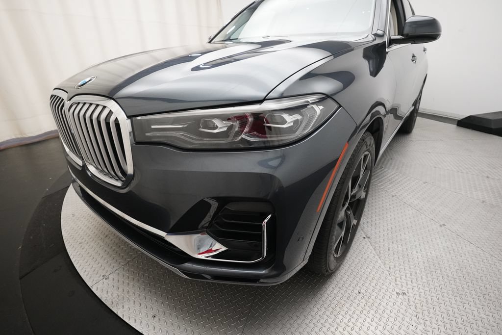 Used 2022 BMW X7 xDrive40i w/ Premium Package AWD/4WD image 23