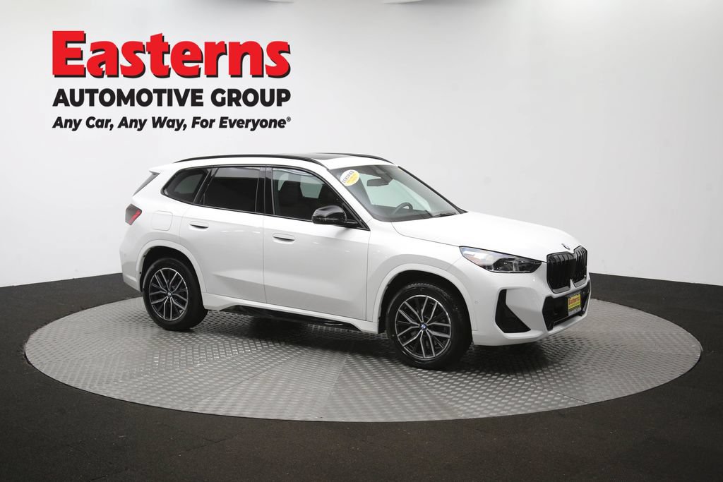 Used 2023 BMW X1 xDrive28i w/ M Sport Package AWD/4WD image 49