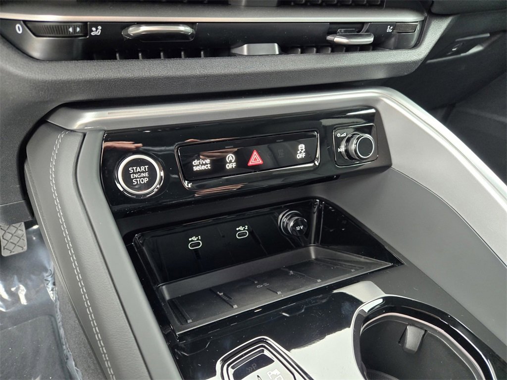New 2025 Audi Q5 Premium Plus image 23