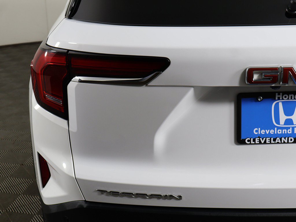 Used 2026 GMC Terrain Elevation FWD image 17
