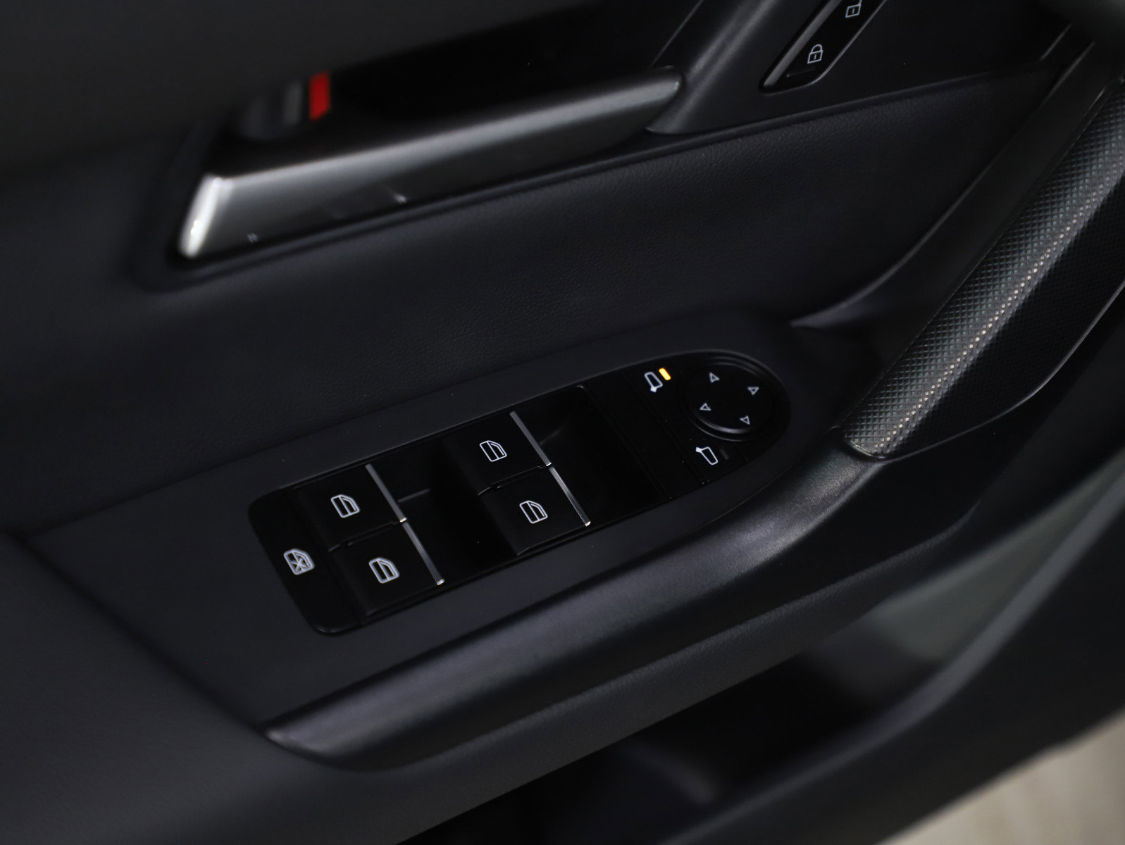 Certified 2025 MAZDA CX-50 AWD 2.5 S w/ Select Package image 20