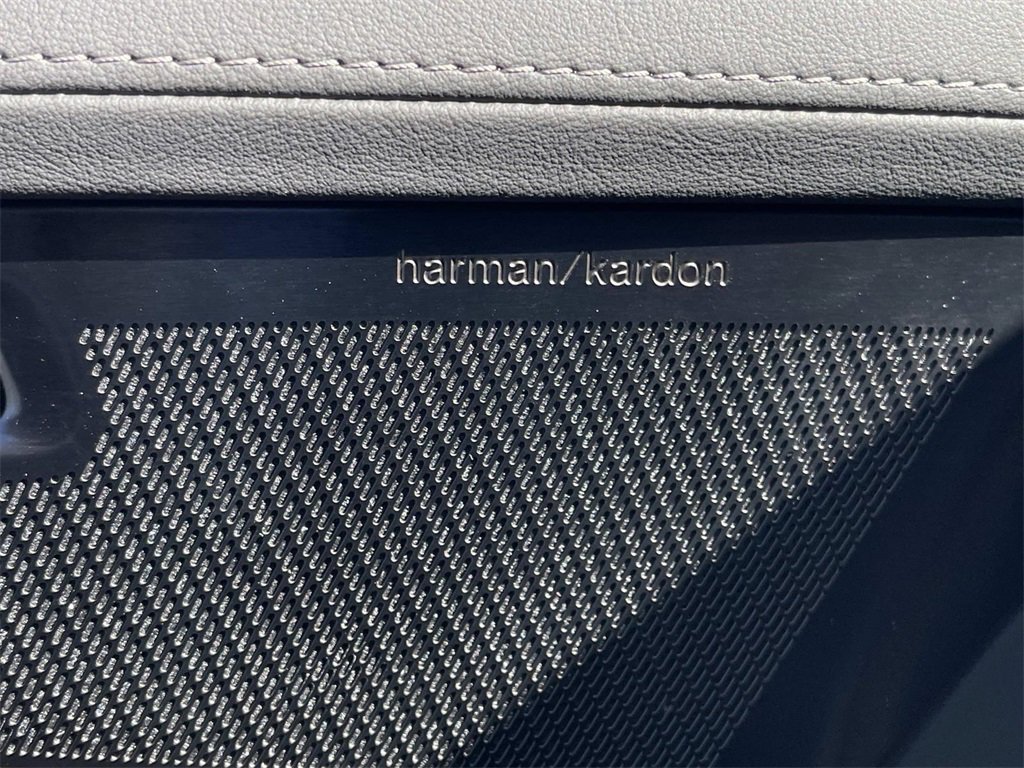 New 2026 Volvo XC90 B6 Ultra image 25