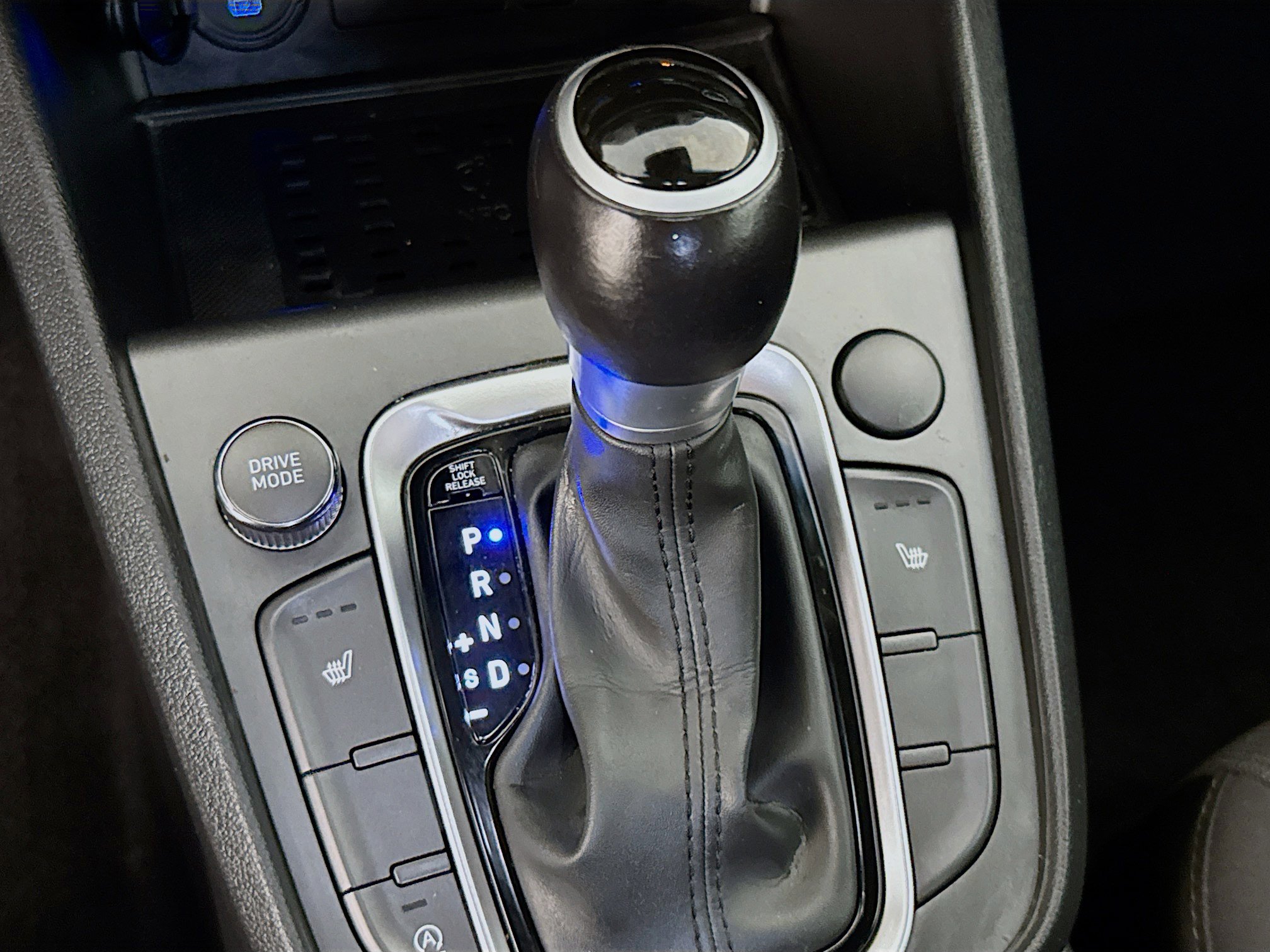 Used 2022 Hyundai Kona SEL w/ Convenience Package image 19