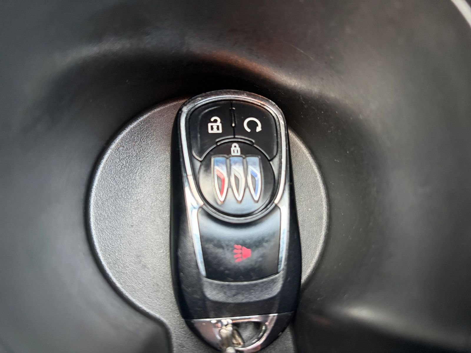 Used 2025 Buick Encore GX Preferred AWD/4WD image 21