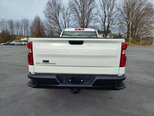 Used 2025 Chevrolet Silverado 1500 W/T w/ Trailering Package AWD/4WD image 4