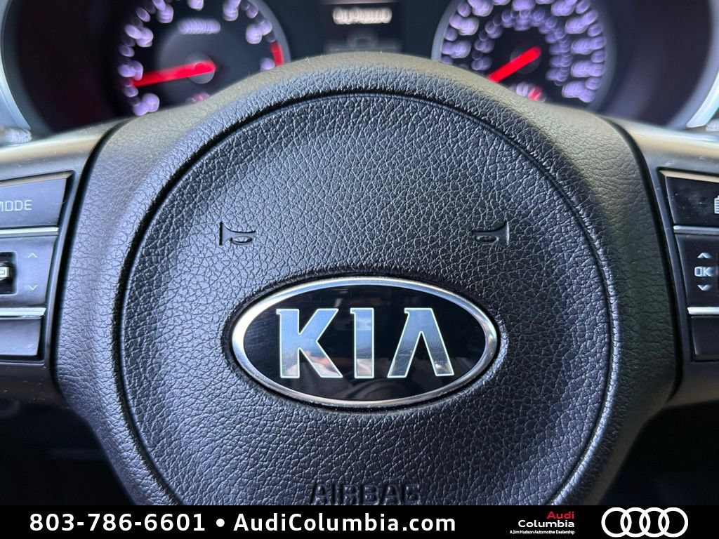 Used 2022 Kia Stinger GT-Line RWD image 22
