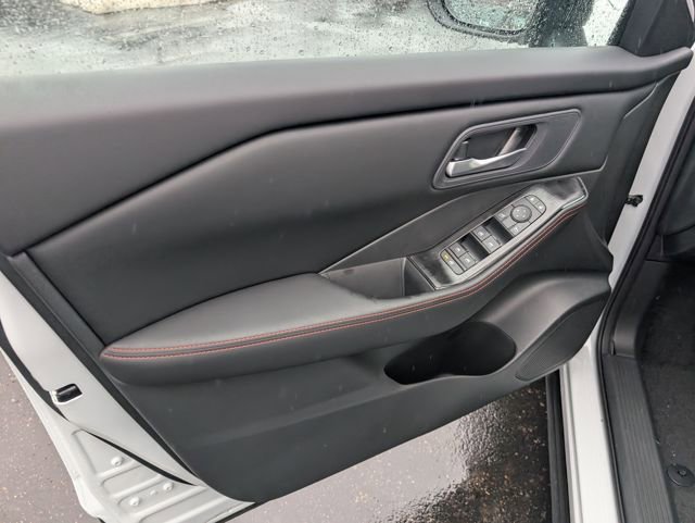 New 2026 Nissan Rogue SV image 15