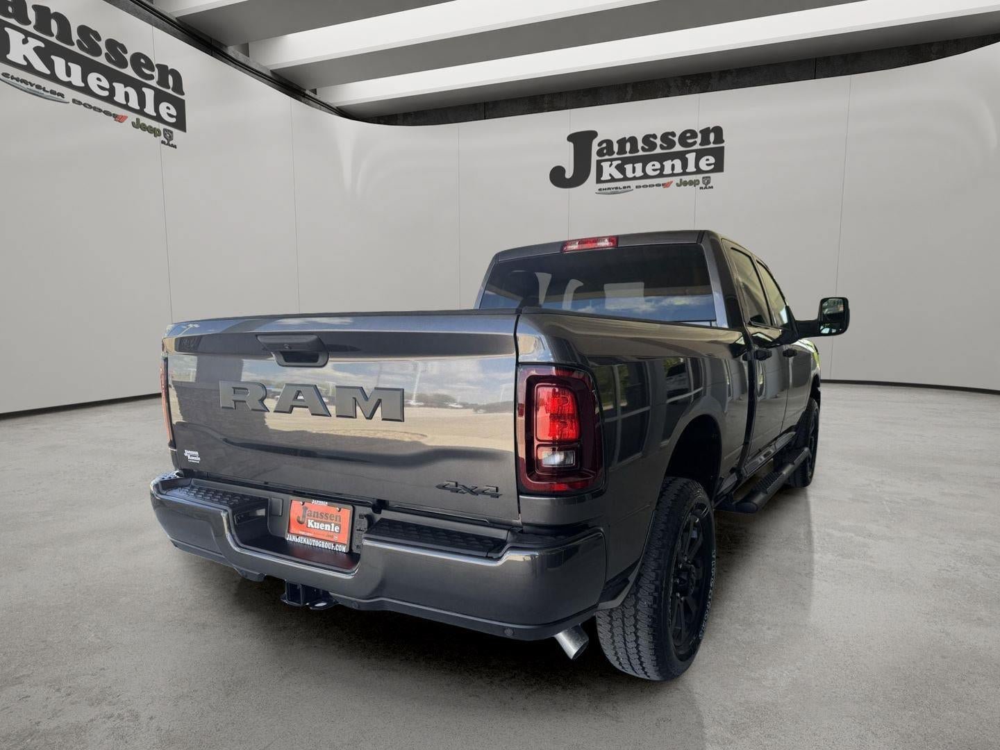 New 2026 RAM 2500 Tradesman AWD/4WD image 3