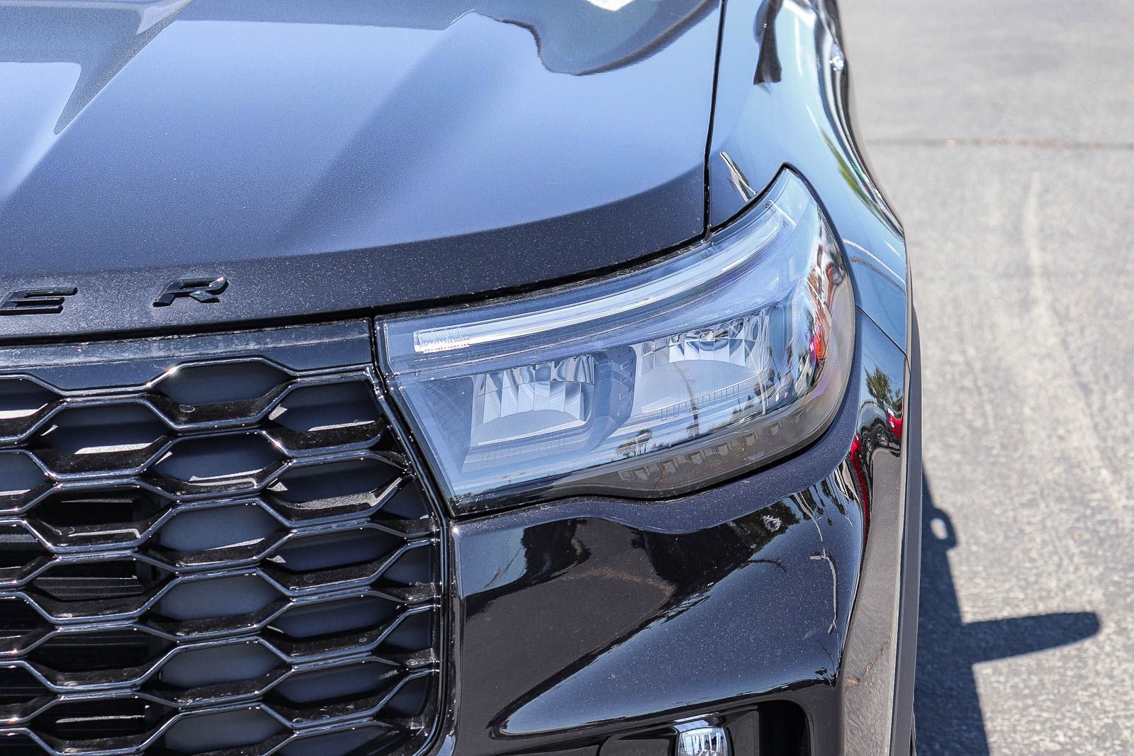 New 2026 Ford Explorer ST-Line w/ ST-Line Street Pack RWD image 10