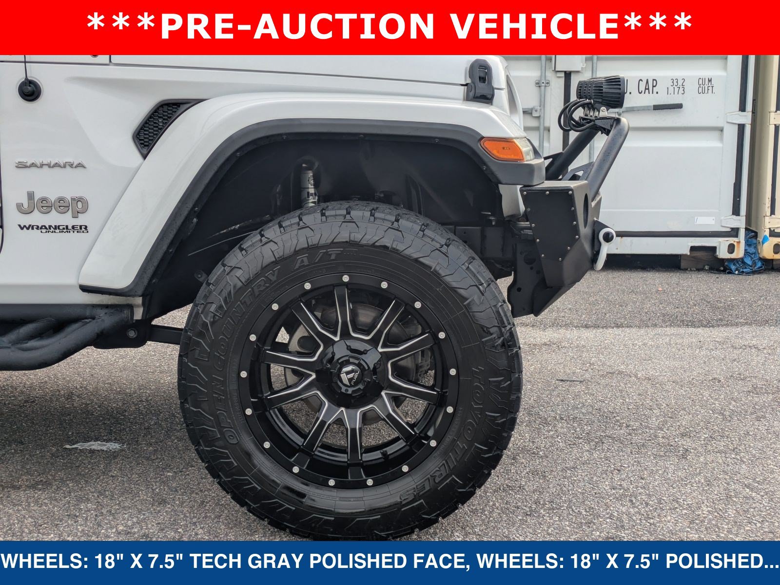 Used 2018 Jeep Wrangler Unlimited Sahara w/ LED Lighting Group AWD/4WD image 12