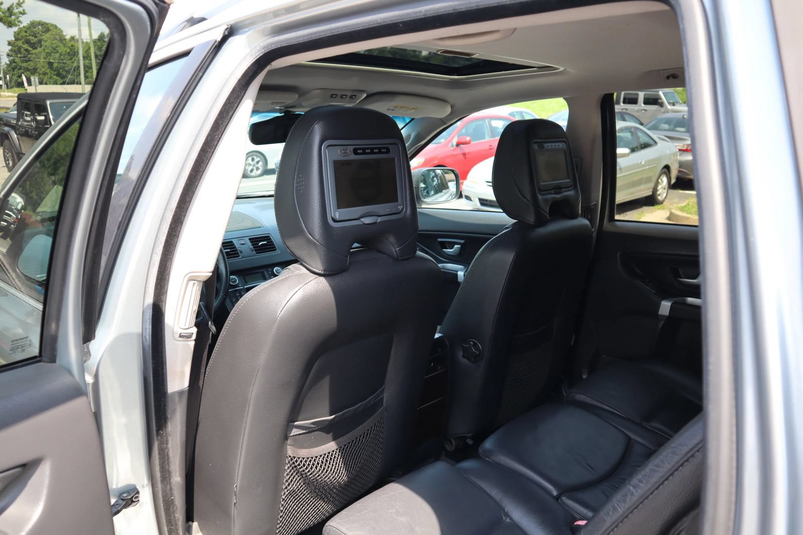 Used 2011 Volvo XC90 3.2 FWD image 11