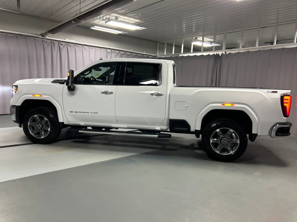 New 2026 GMC Sierra 2500 SLT image 4