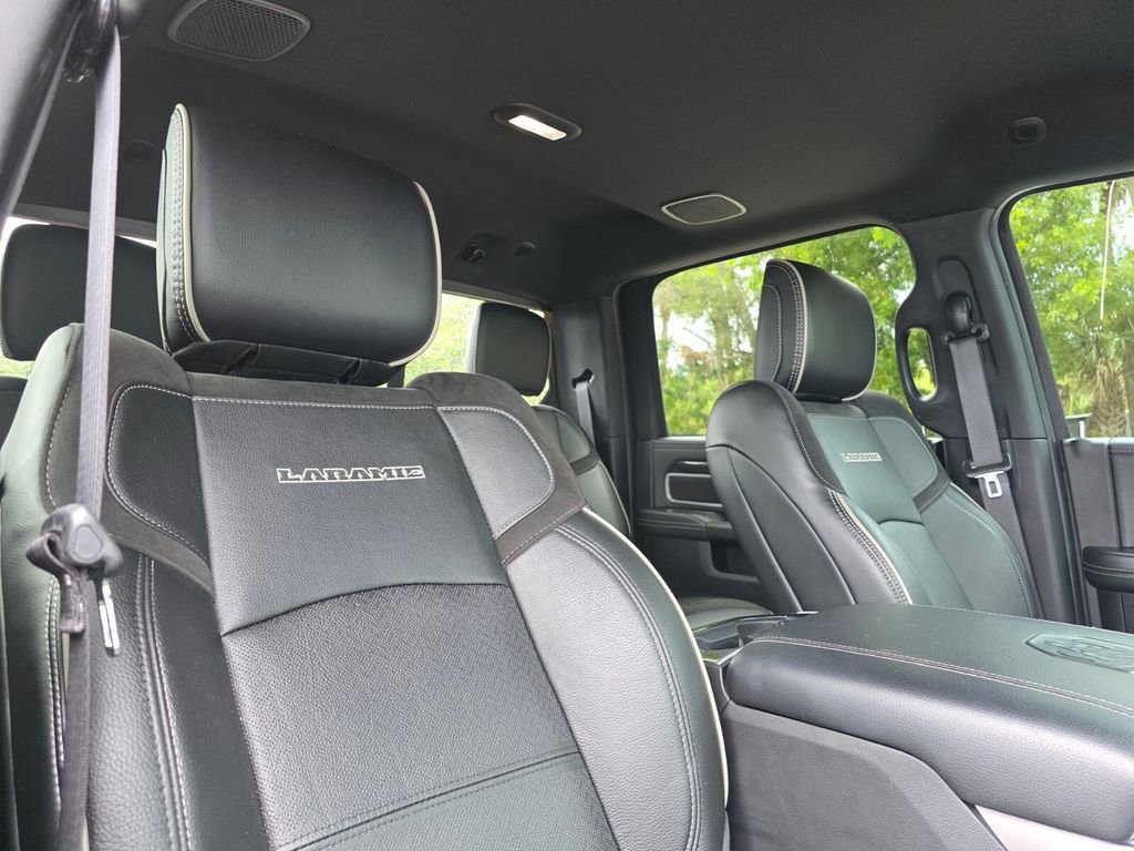 Used 2022 RAM 2500 Laramie w/ Night Edition AWD/4WD image 15