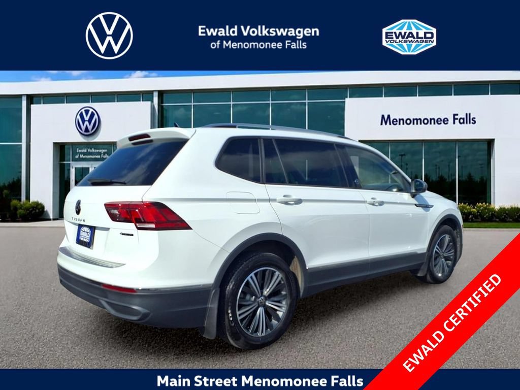 Used 2024 Volkswagen Tiguan Wolfsburg Edition AWD/4WD image 4