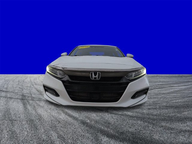 Used 2018 Honda Accord Sport image 9