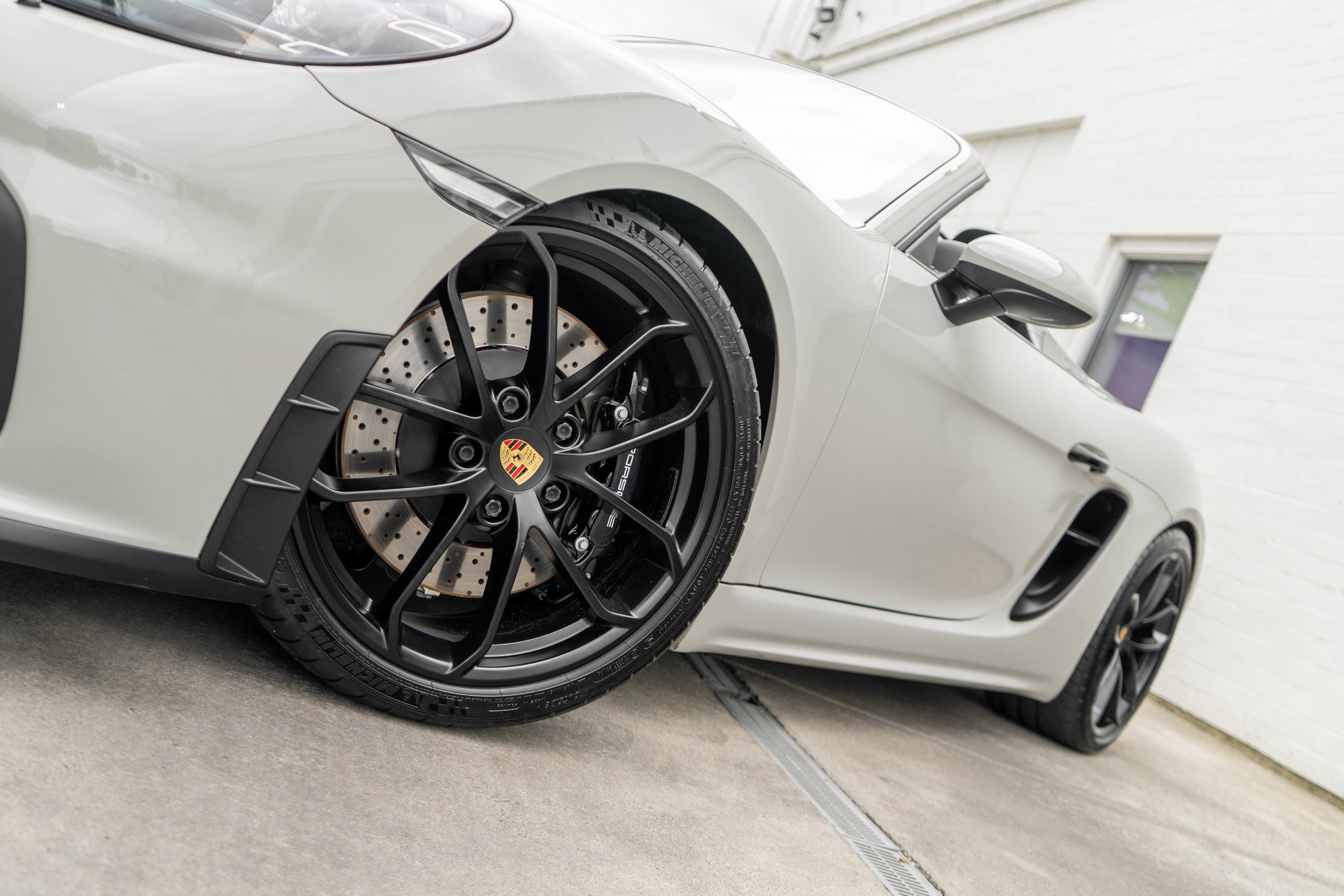 Used 2022 Porsche 718 Boxster Spyder w/ Light Design Package RWD image 4