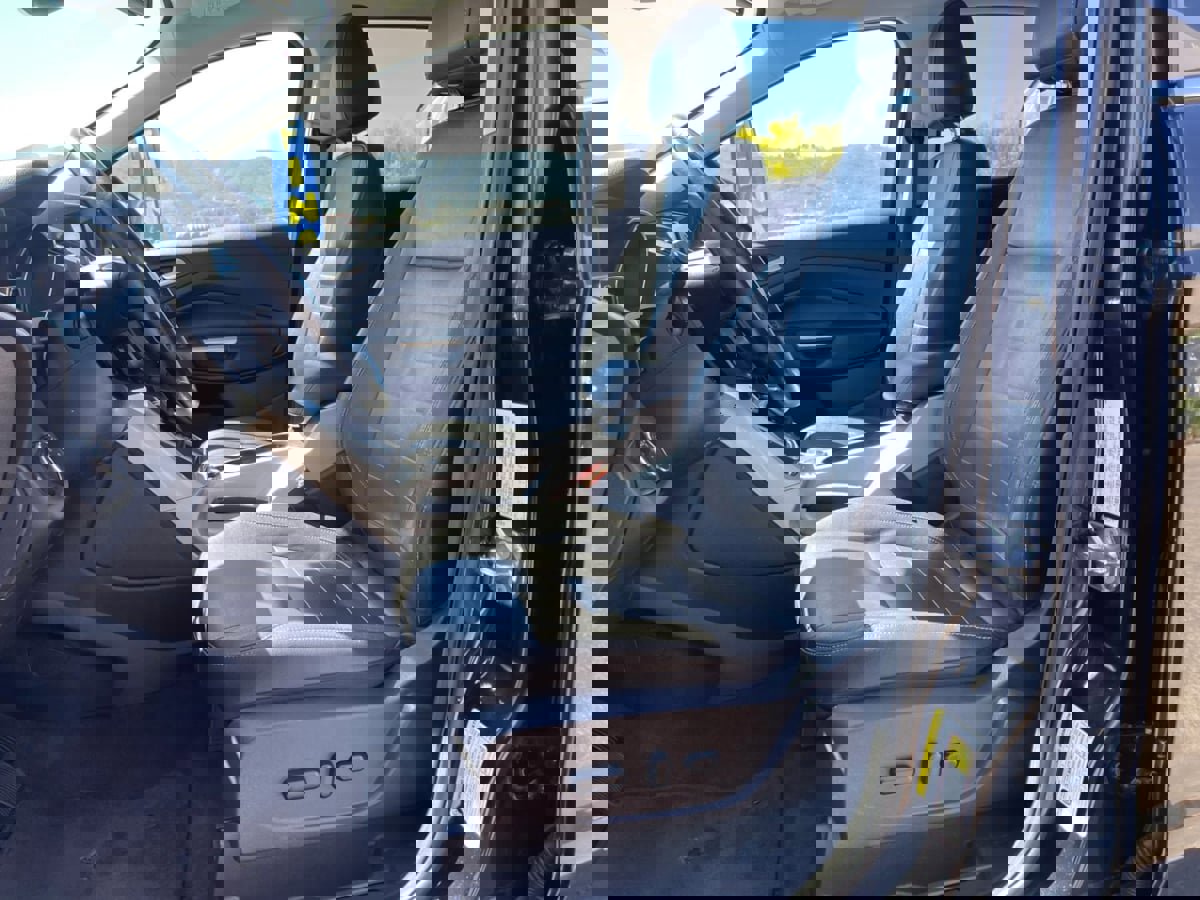 Used 2013 Ford Escape SEL image 14