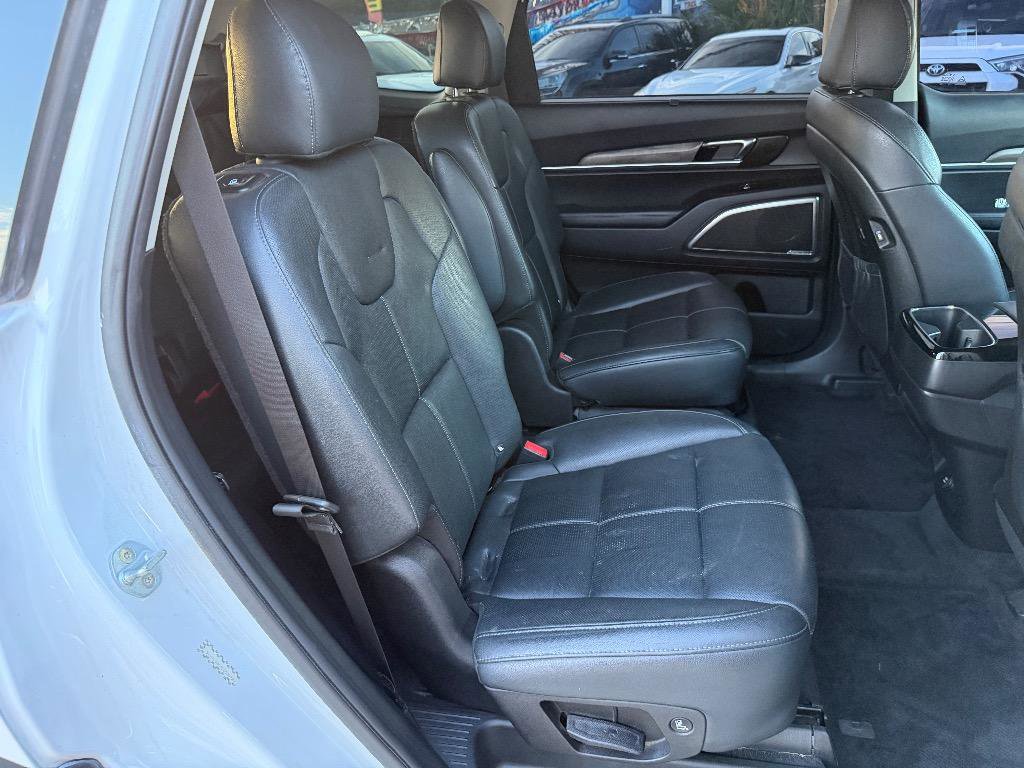 Used 2020 Kia Telluride SX w/ Towing Package image 15