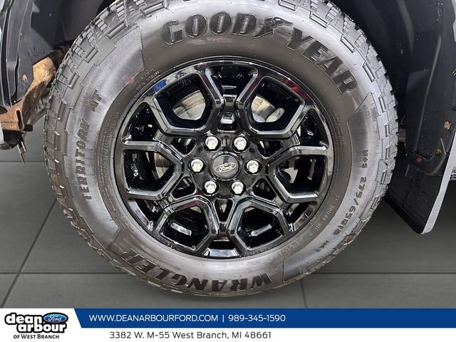 Used 2017 Ford F150 XLT w/ Equipment Group 302A Luxury AWD/4WD image 7