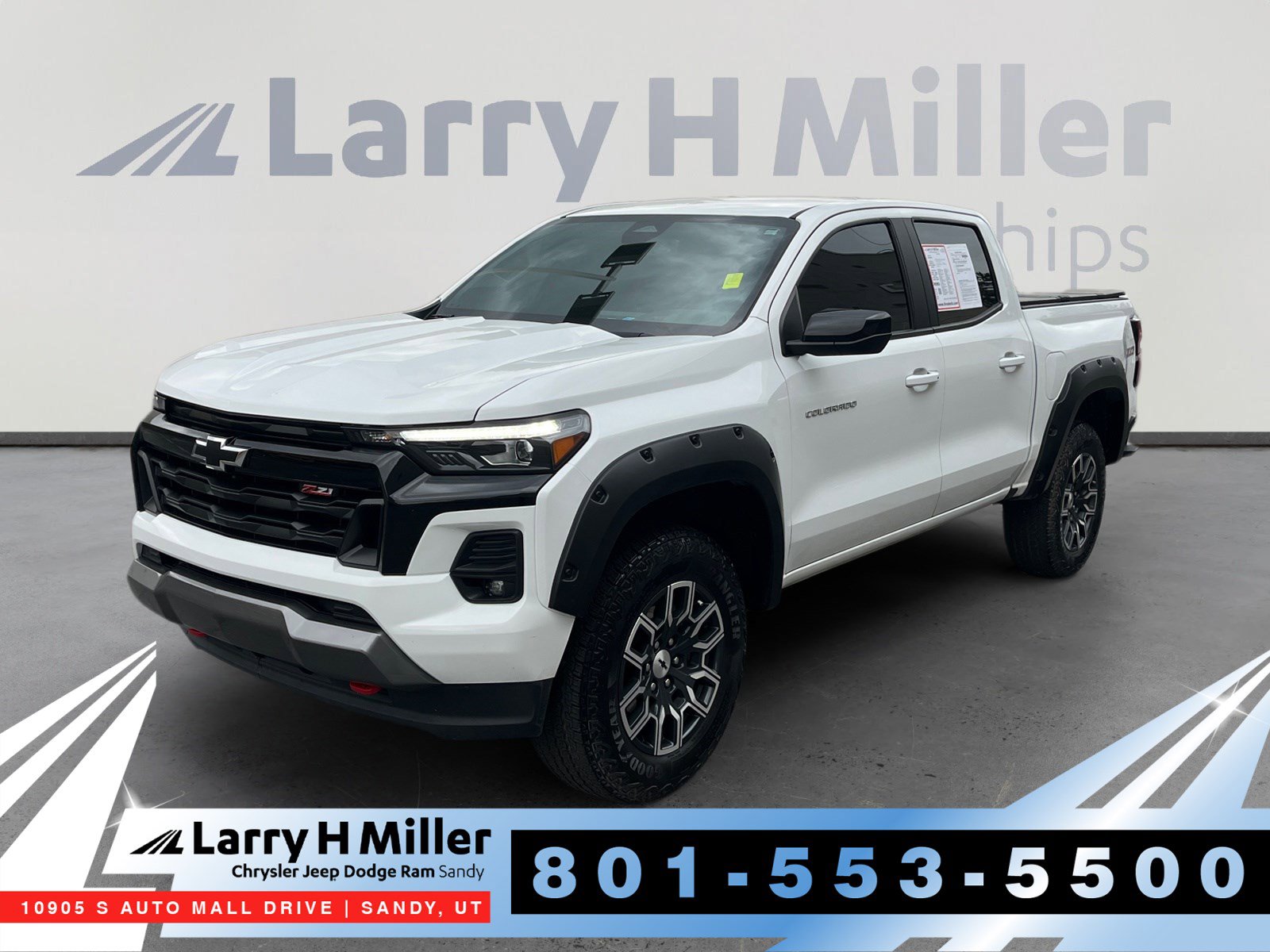 Used 2024 Chevrolet Colorado Z71 w/ Z71 Convenience Package 2 AWD/4WD image 1