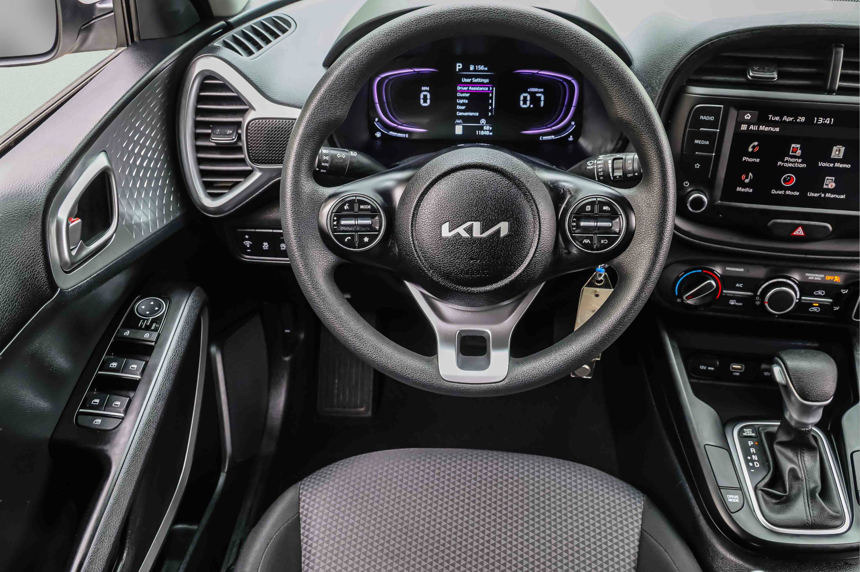 Certified 2025 Kia Soul LX w/ LX Technology Package FWD image 16