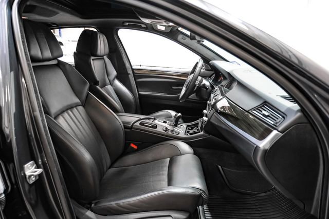 Used 2015 BMW M5 image 39