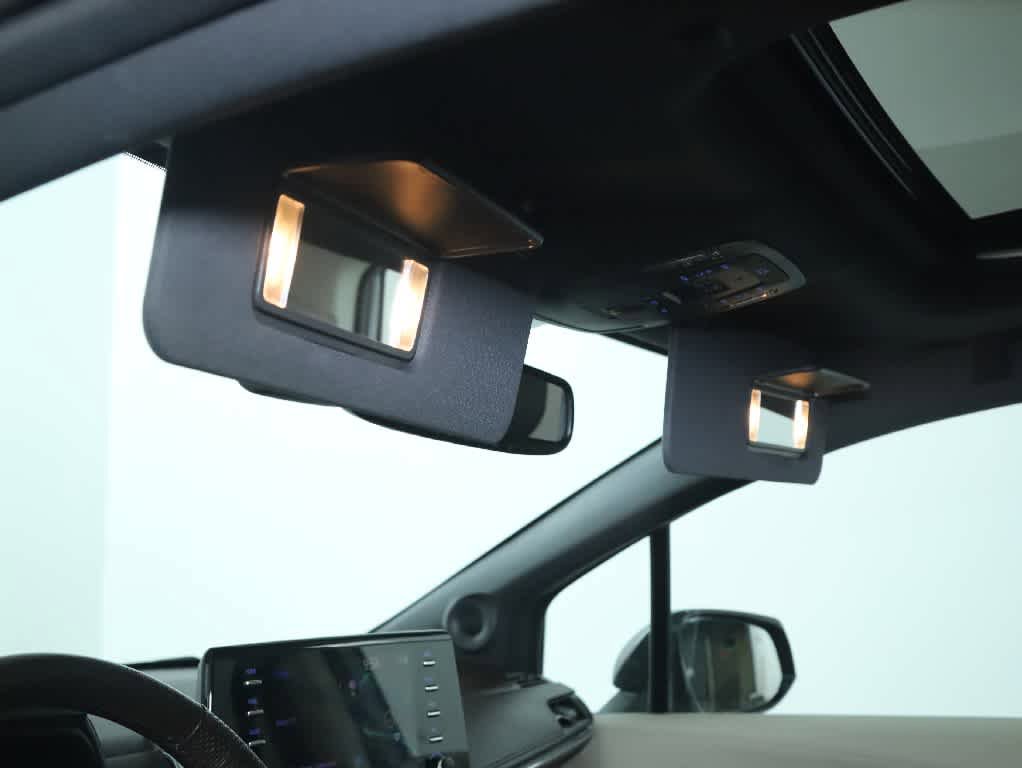Certified 2022 Toyota Sienna Platinum AWD/4WD image 20