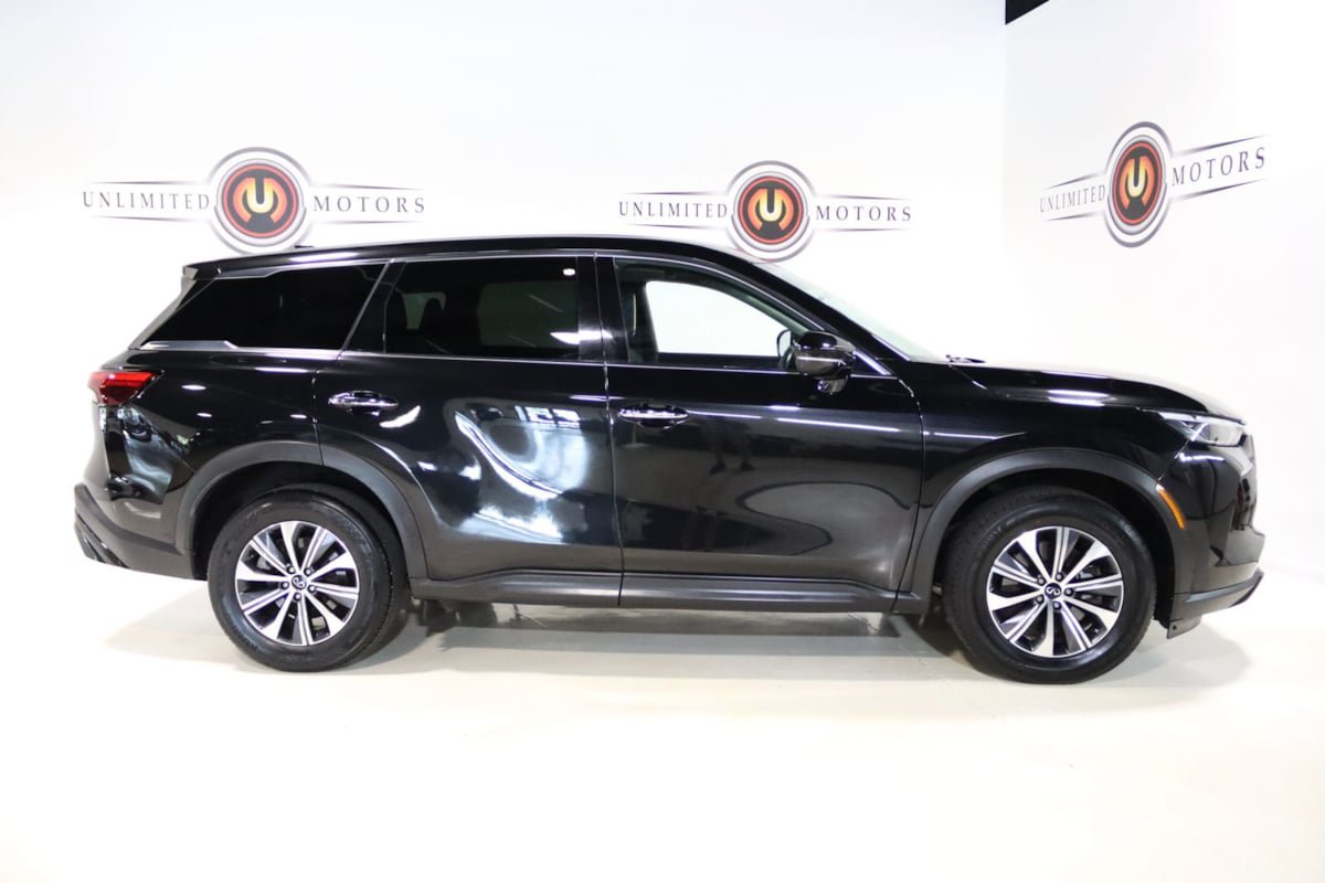 Used 2023 INFINITI QX60 Pure AWD/4WD image 5