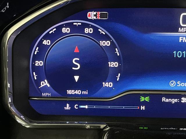 Used 2025 Chevrolet Silverado 1500 LT image 6