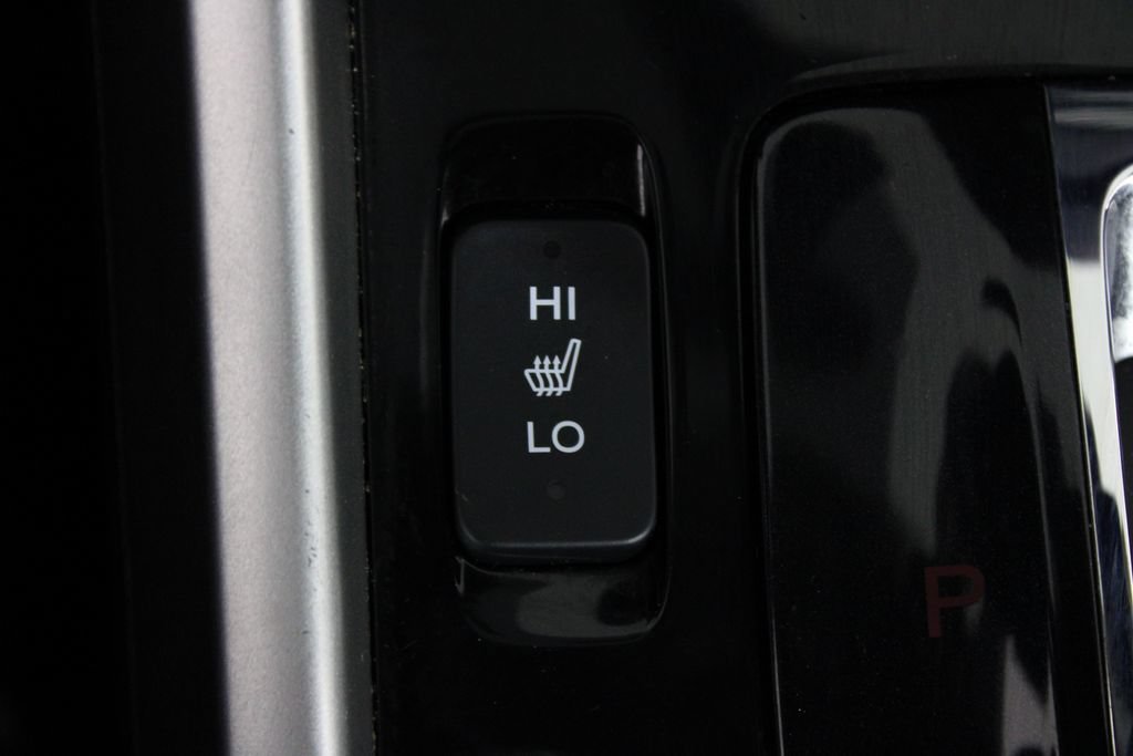 Used 2017 Honda Accord Touring image 28