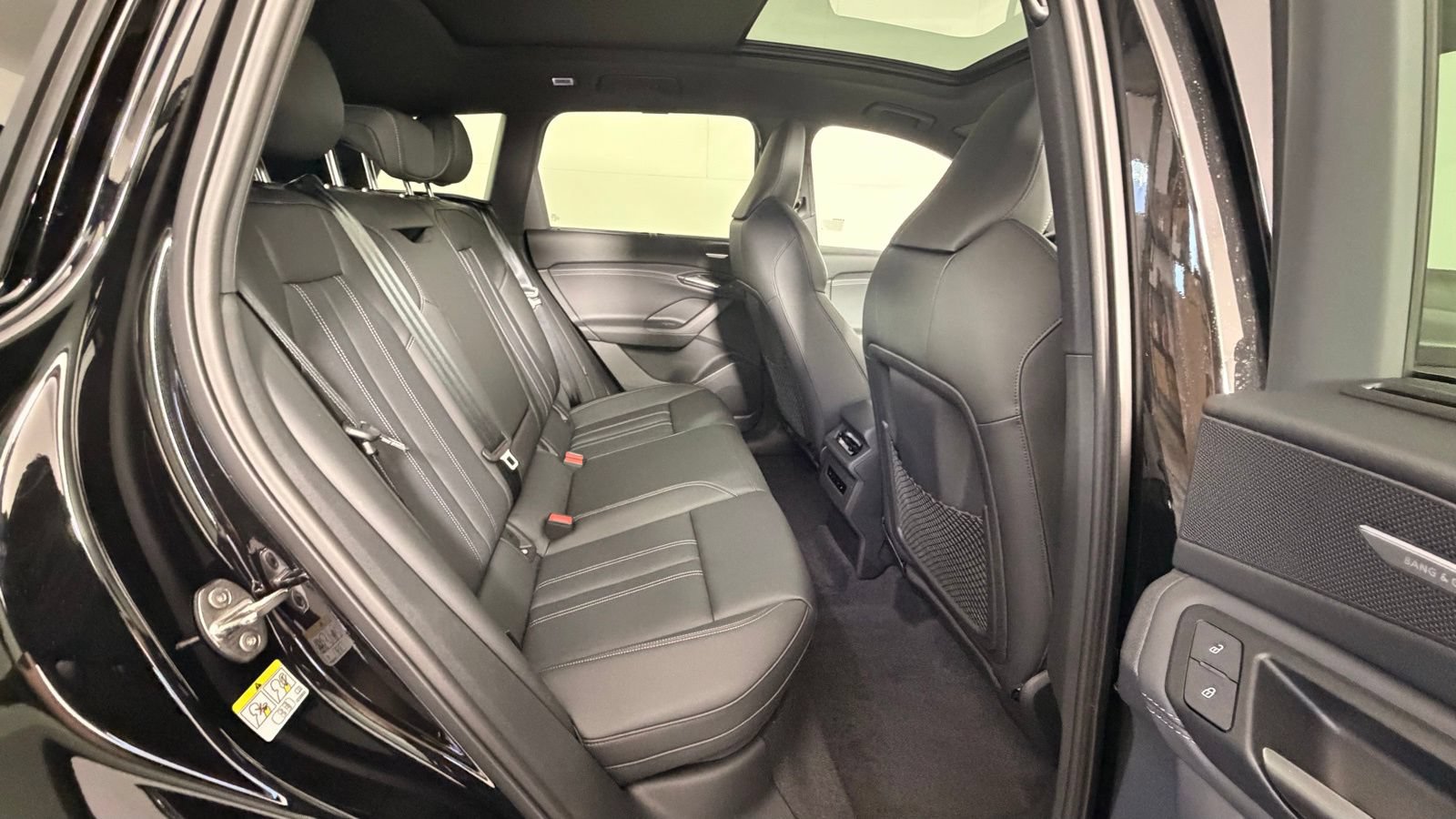 New 2027 Audi Q6 e-tron Premium Plus AWD/4WD image 20