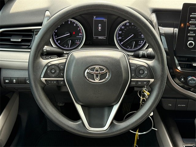 Used 2022 Toyota Camry LE image 16