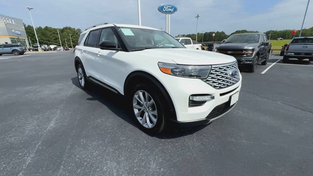 Certified 2021 Ford Explorer Platinum w/ Equipment Group 601A AWD/4WD image 2