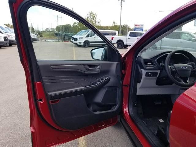 New 2025 Ford Escape Active w/ Cold Weather Package image 13