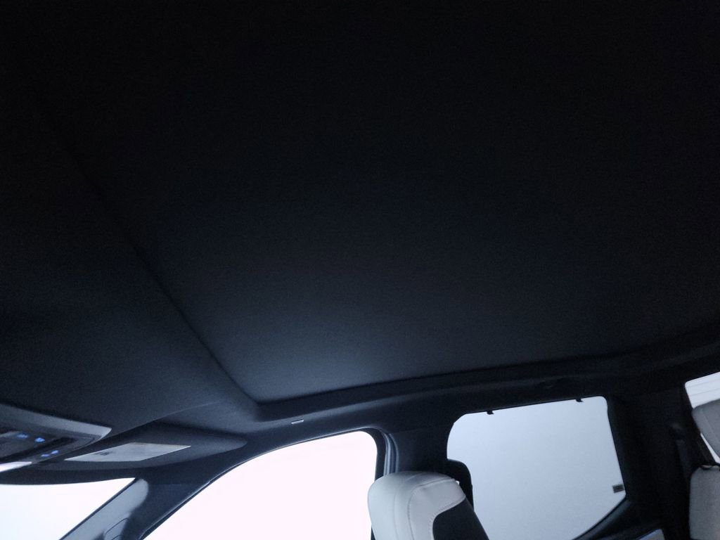 Used 2024 Toyota Tundra Capstone AWD/4WD image 22