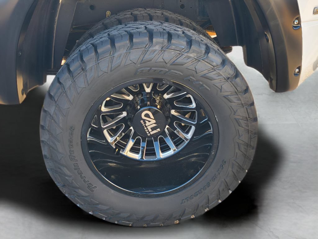 Used 2024 RAM 3500 Big Horn AWD/4WD image 8